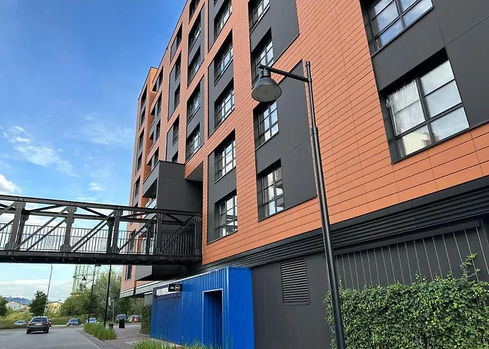 Eak Apartments-Doki